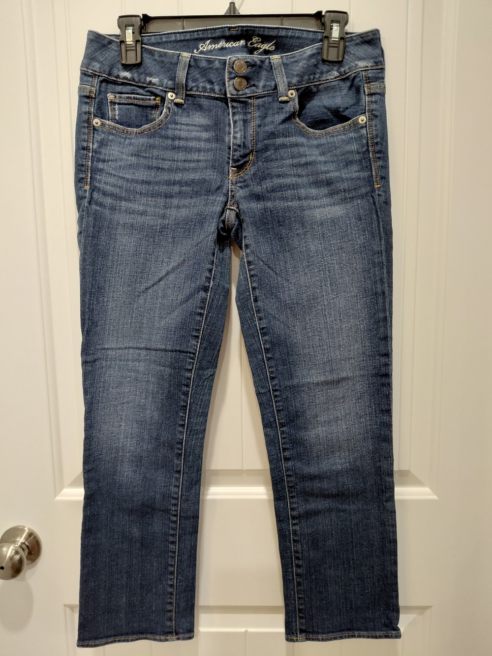 American Eagle Outfitters Straight Leg Medium Blue Jeans SZ 6 #2010